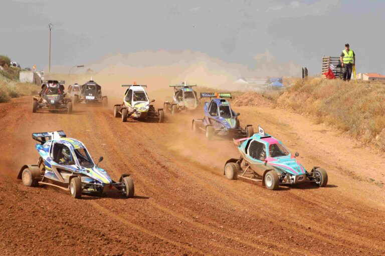 Buen papel de los pilotos aragoneses en el XVIII Autocross Monreal del Campo