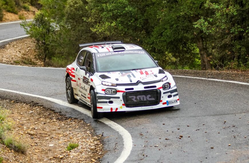Cristian García y Temistocles López se imponen con claridad en el VIII Rally de Barbastro