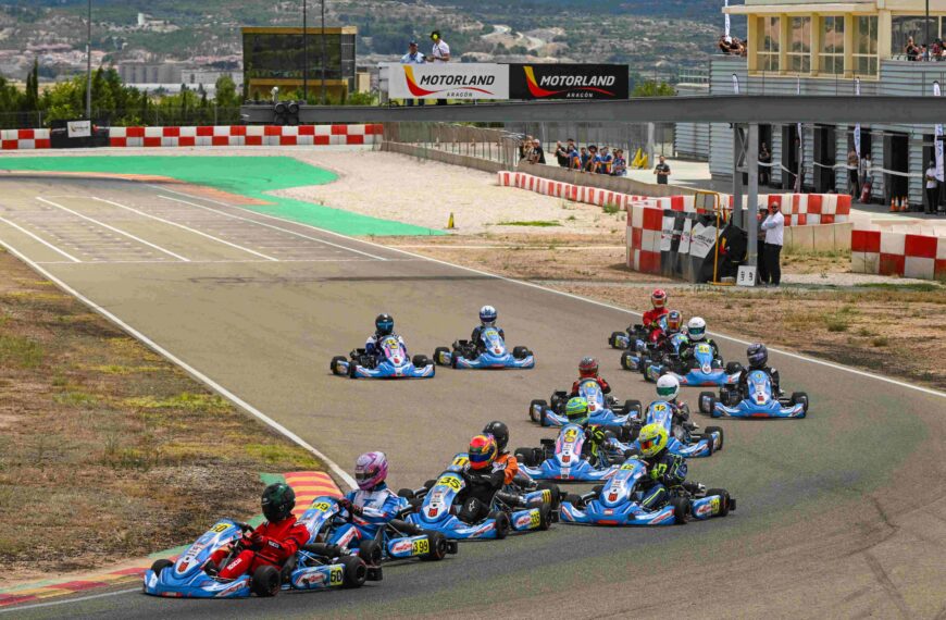 Brillante broche de oro las T4 Series de Karting en MotorLand